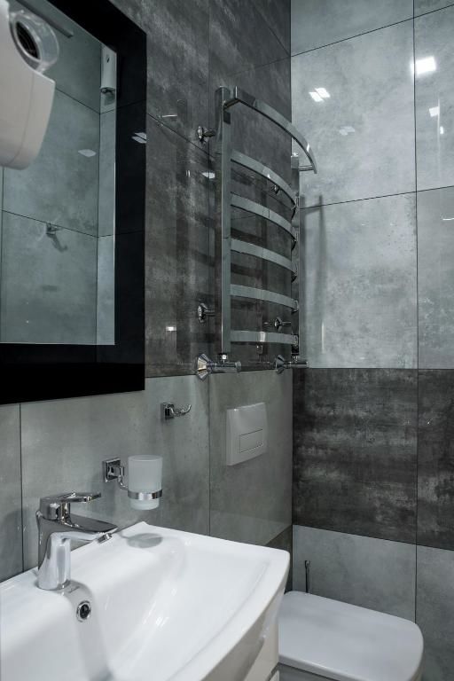 Апарт-отели Mini Hotel Barvy Lvova on Hnatyuka St. Львов