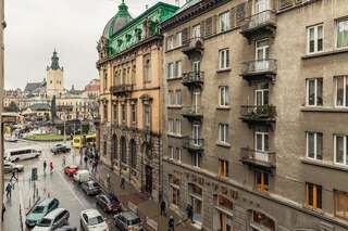 Апарт-отели Mini Hotel Barvy Lvova on Hnatyuka St. Львов Номер с кроватью размера «king-size»-5