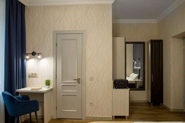Апарт-отели Mini Hotel Barvy Lvova on Hnatyuka St. Львов-32