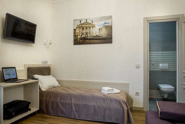 Апарт-отели Mini Hotel Barvy Lvova on Hnatyuka St. Львов-35